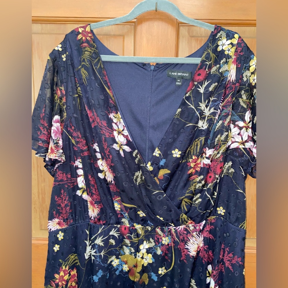 LANE BRYANT FLORAL CHIFFON CLIP DOT SURPLICE MAXI DRESS - Picture 10 of 14